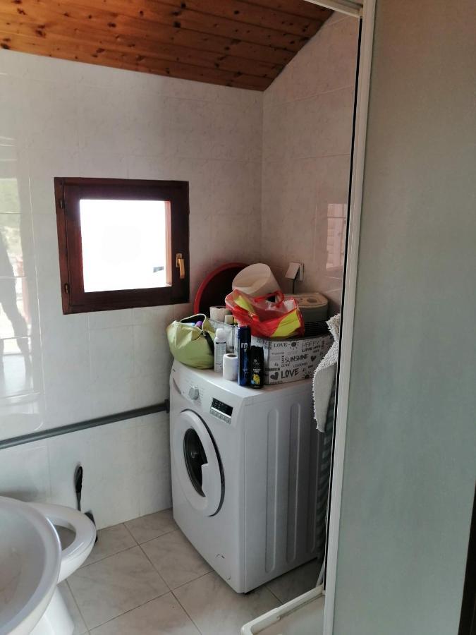 Apartman Bernardica Bol Exterior foto