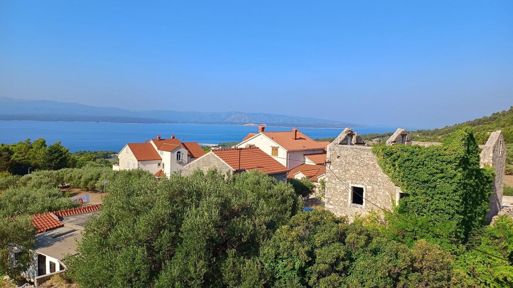 Apartman Bernardica Bol Exterior foto